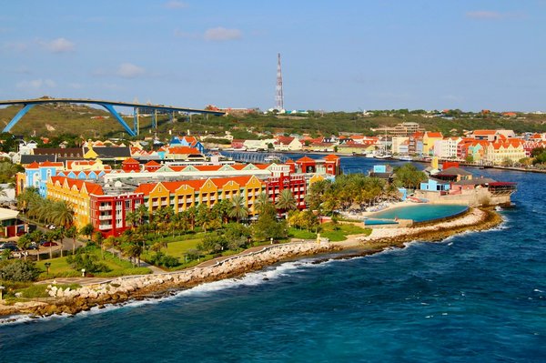 Où trouver les meilleures plages pour la plongée en apnée à Curaçao?