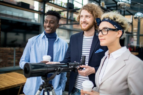 Quels sont les meilleurs spots pour observer les ours bruns en Alaska?